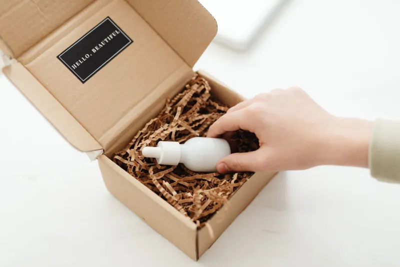 Let Someone Else Pick Your Weed — Or Absolutely Not: The Truth About Cannabis Subscription Boxes